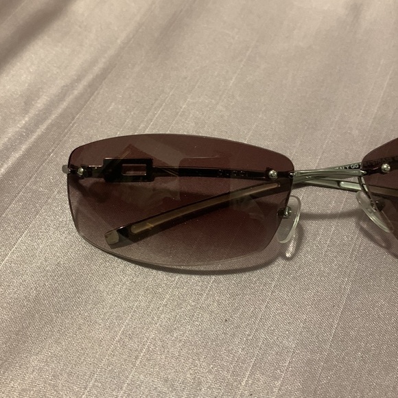 Gucci rimless sunnies - Picture 2 of 8